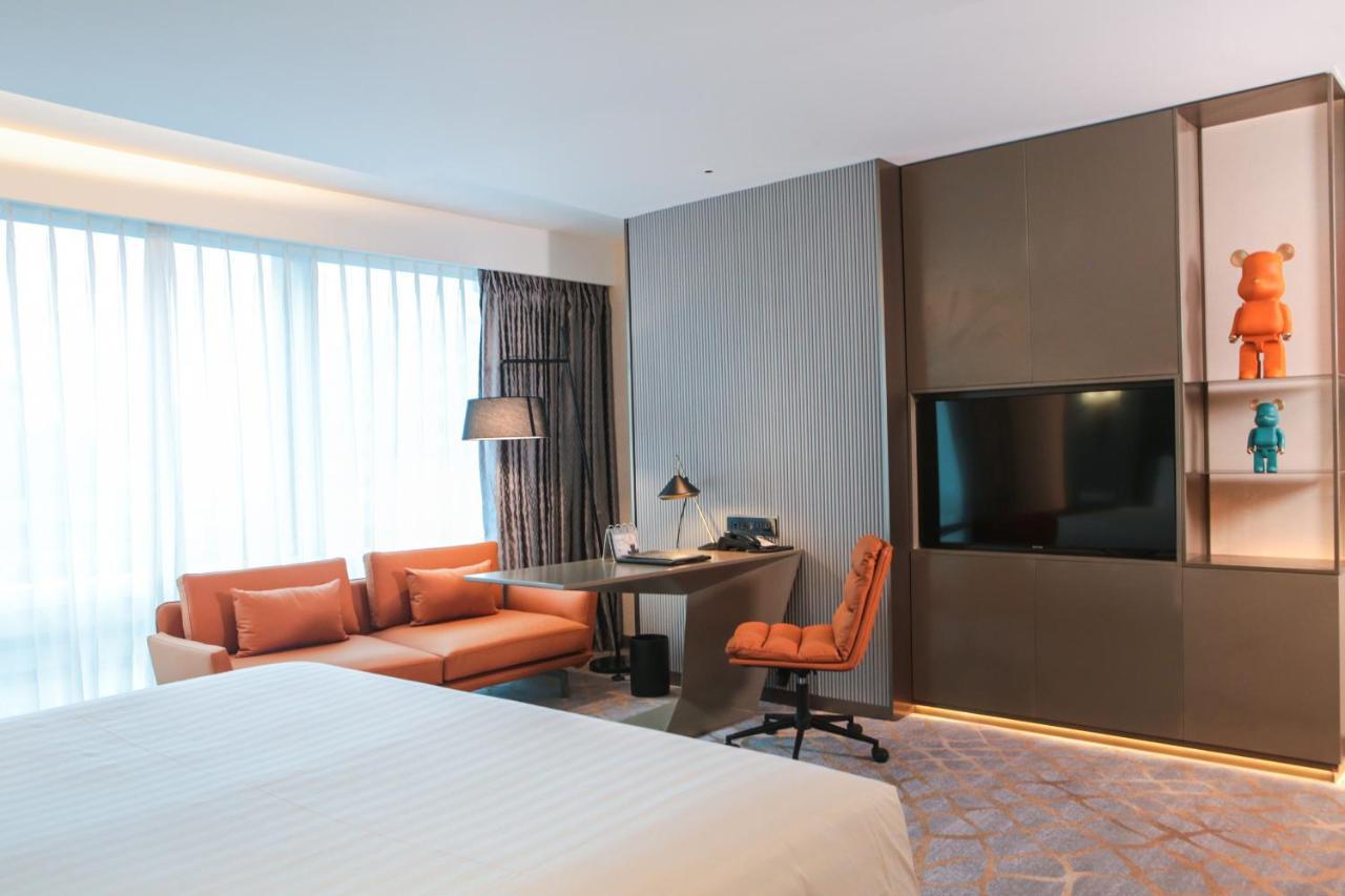 Pullman Shanghai Central - In Xintiandi & Yu Garden Area Exterior photo