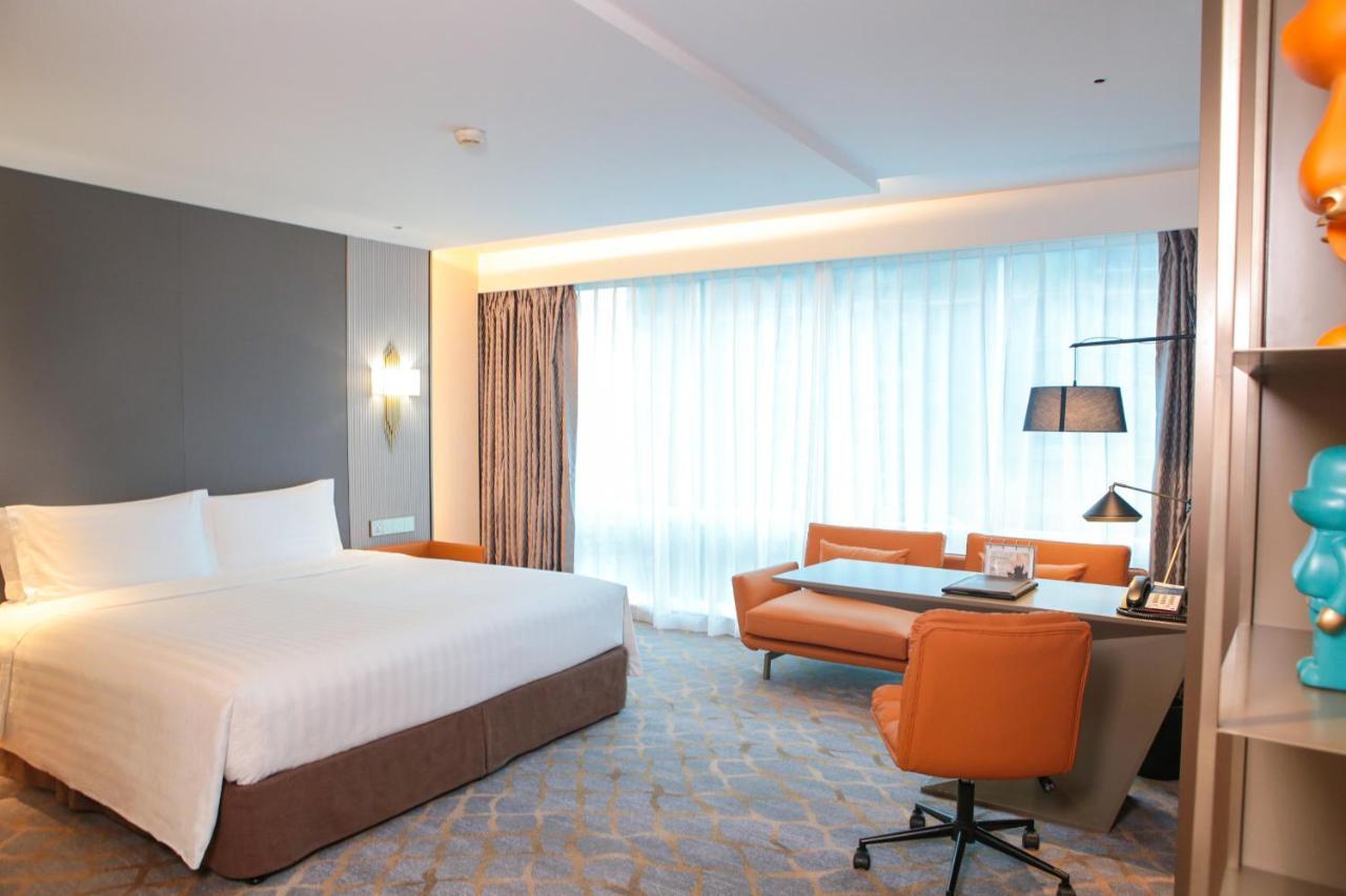 Pullman Shanghai Central - In Xintiandi & Yu Garden Area Exterior photo