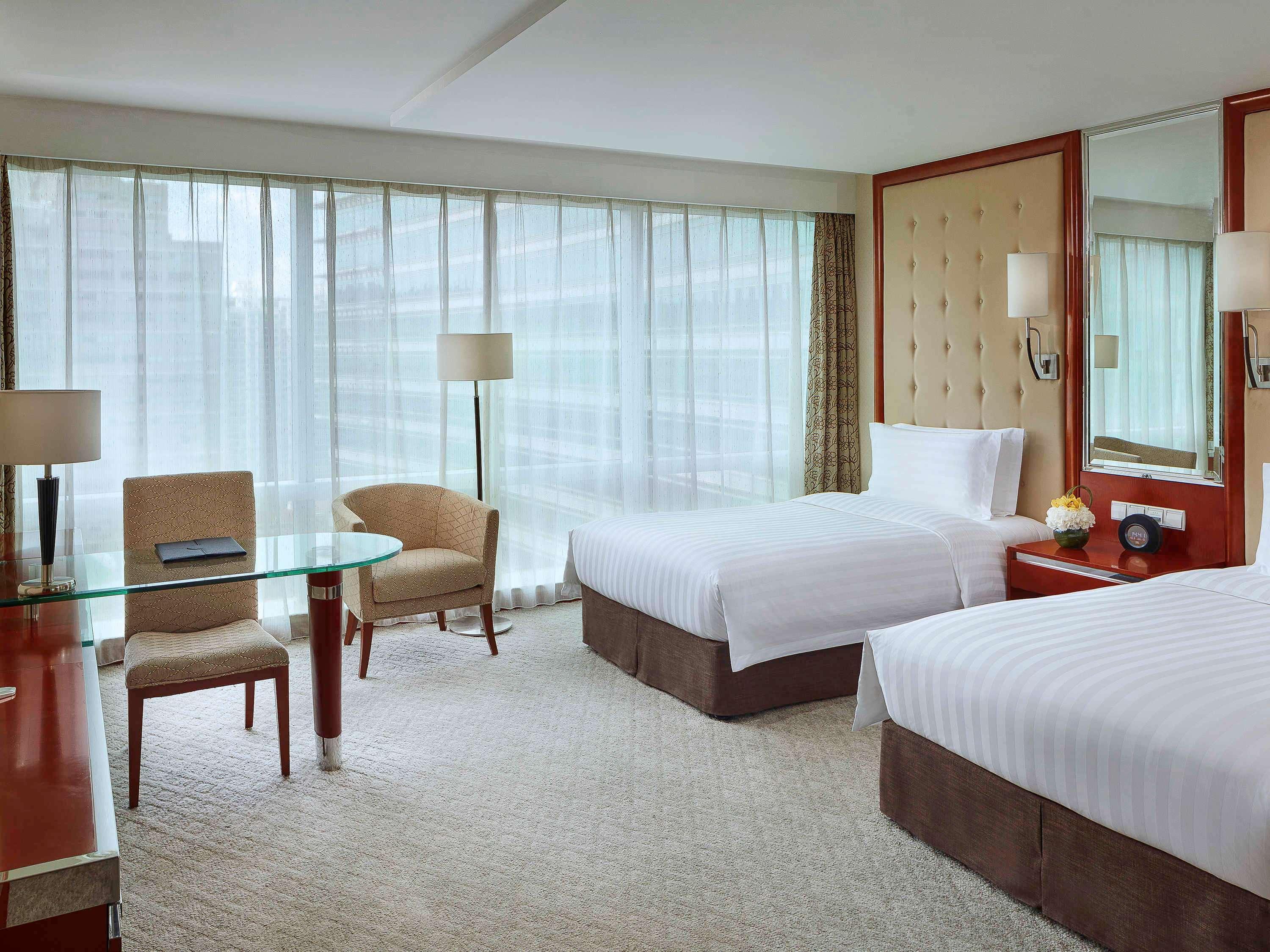 Pullman Shanghai Central - In Xintiandi & Yu Garden Area Exterior photo