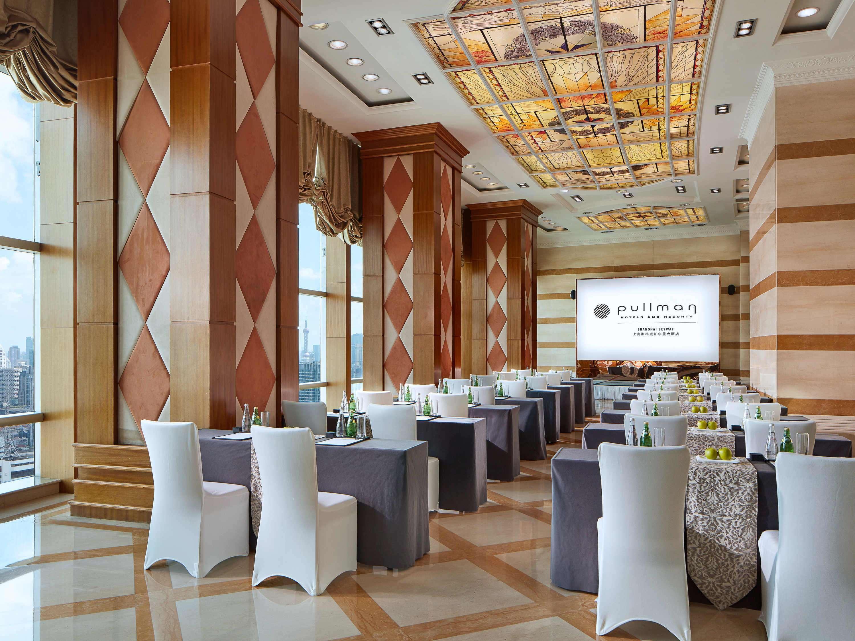 Pullman Shanghai Central - In Xintiandi & Yu Garden Area Exterior photo