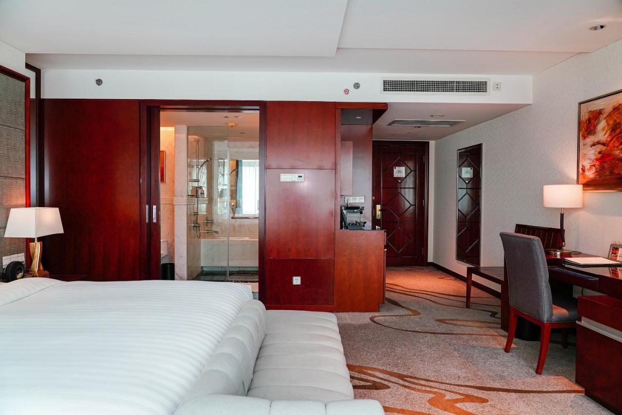 Pullman Shanghai Central - In Xintiandi & Yu Garden Area Exterior photo