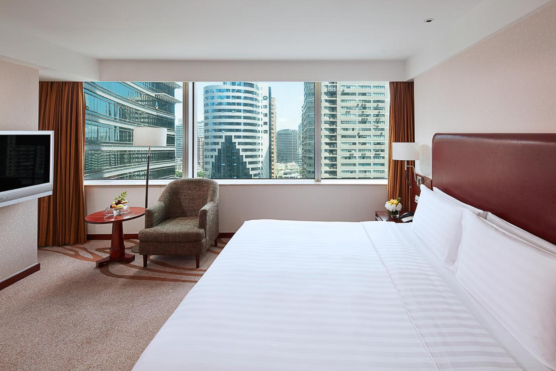 Pullman Shanghai Central - In Xintiandi & Yu Garden Area Exterior photo