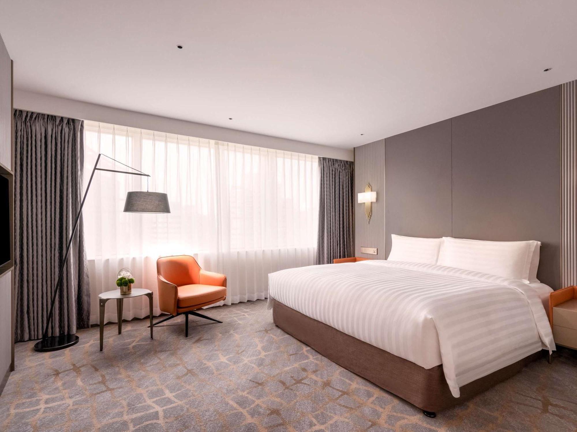 Pullman Shanghai Central - In Xintiandi & Yu Garden Area Exterior photo